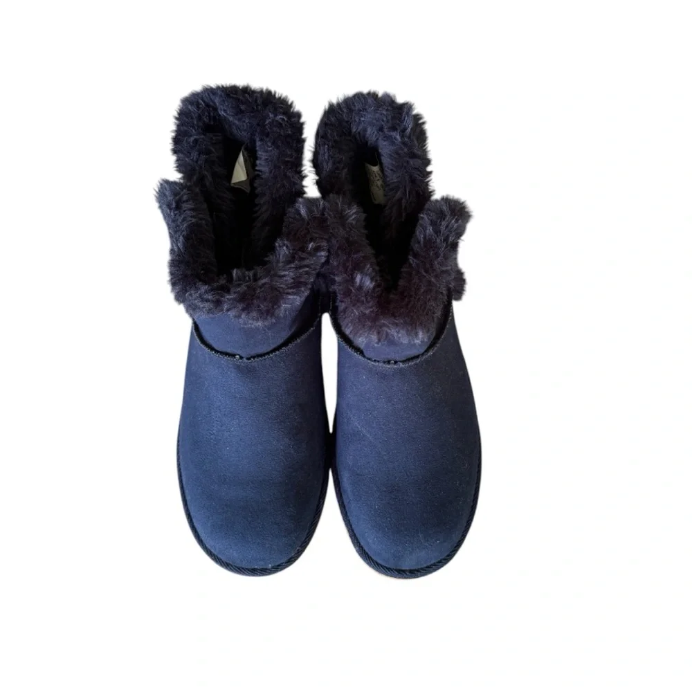 SO® Kohl’s Hangout Navy Women's Plush Pull On Boots Size 7.5